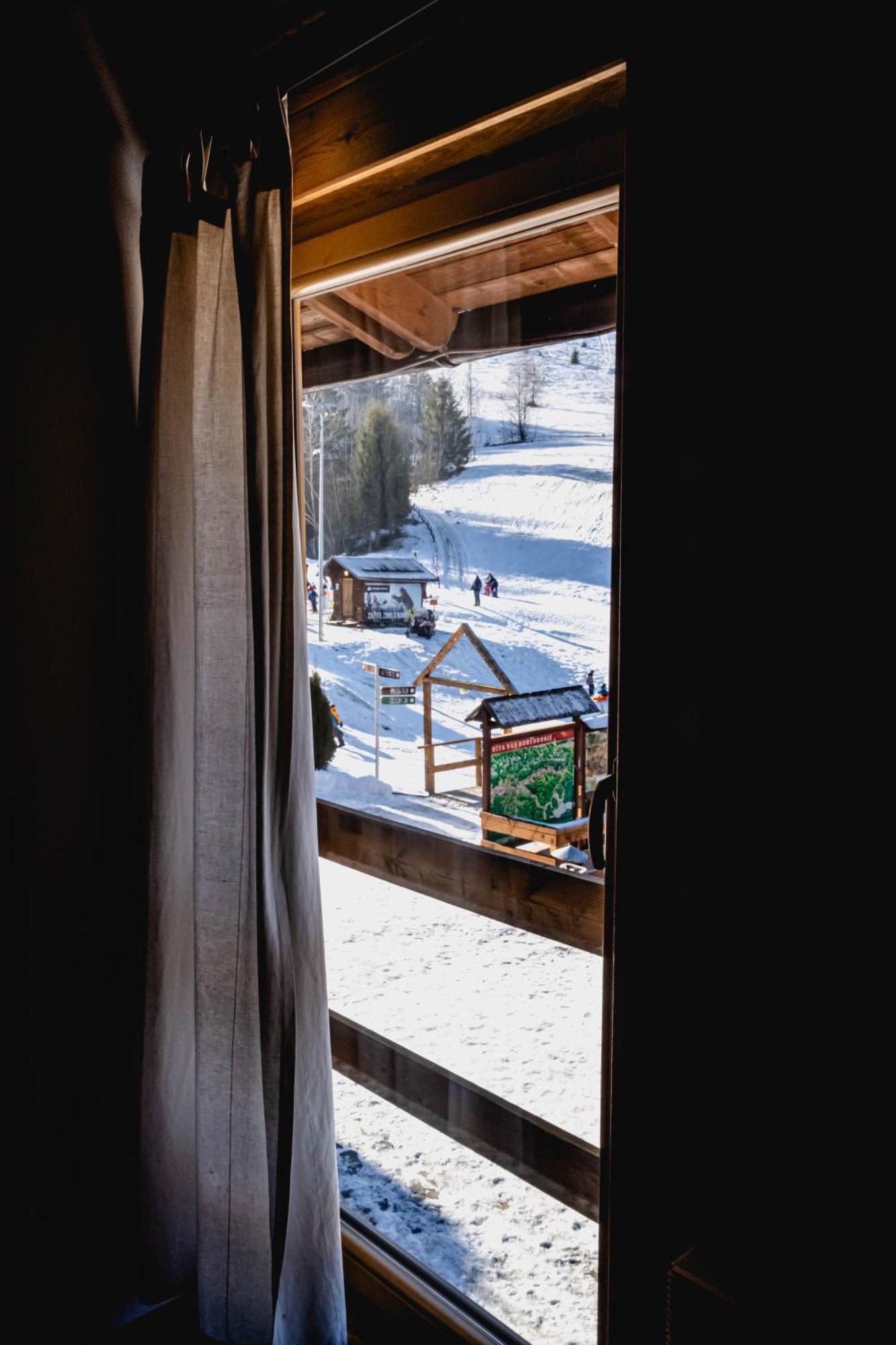 Ski Čierny Blh Buitenkant foto